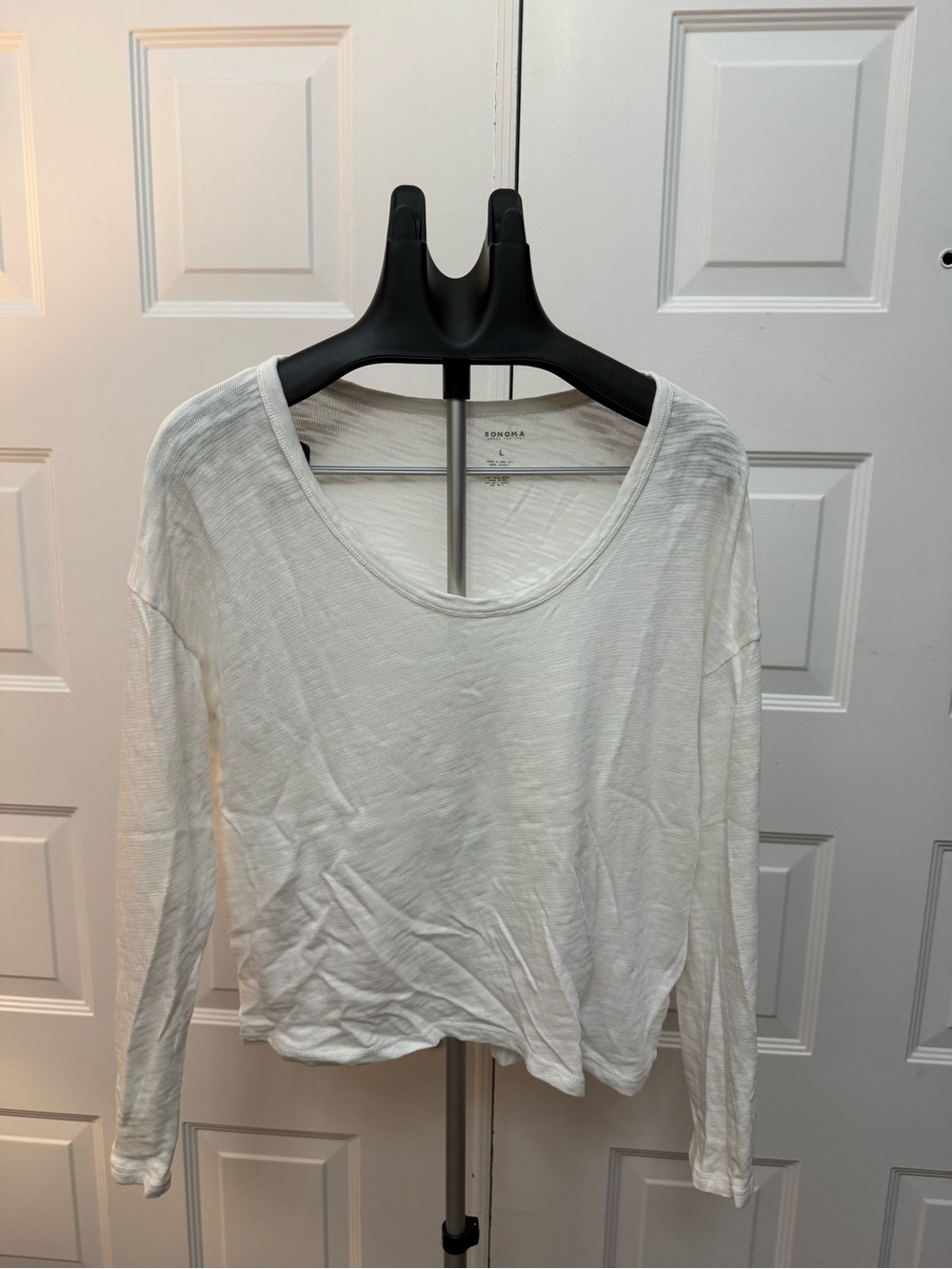 Sonoma White Long-Sleeve Scoop Neck Tee